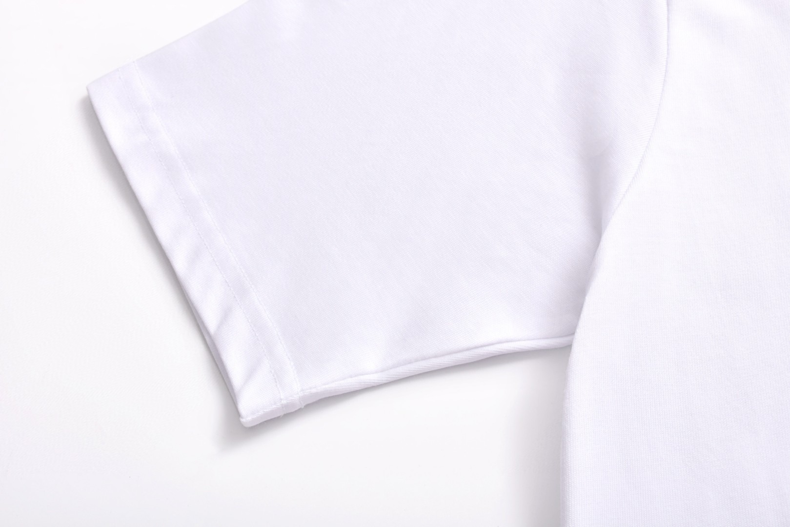 DIOR 迪奥银色CD印花短袖 T恤 夏季 白色 黑色 A0  MJN559-14RW-F0008