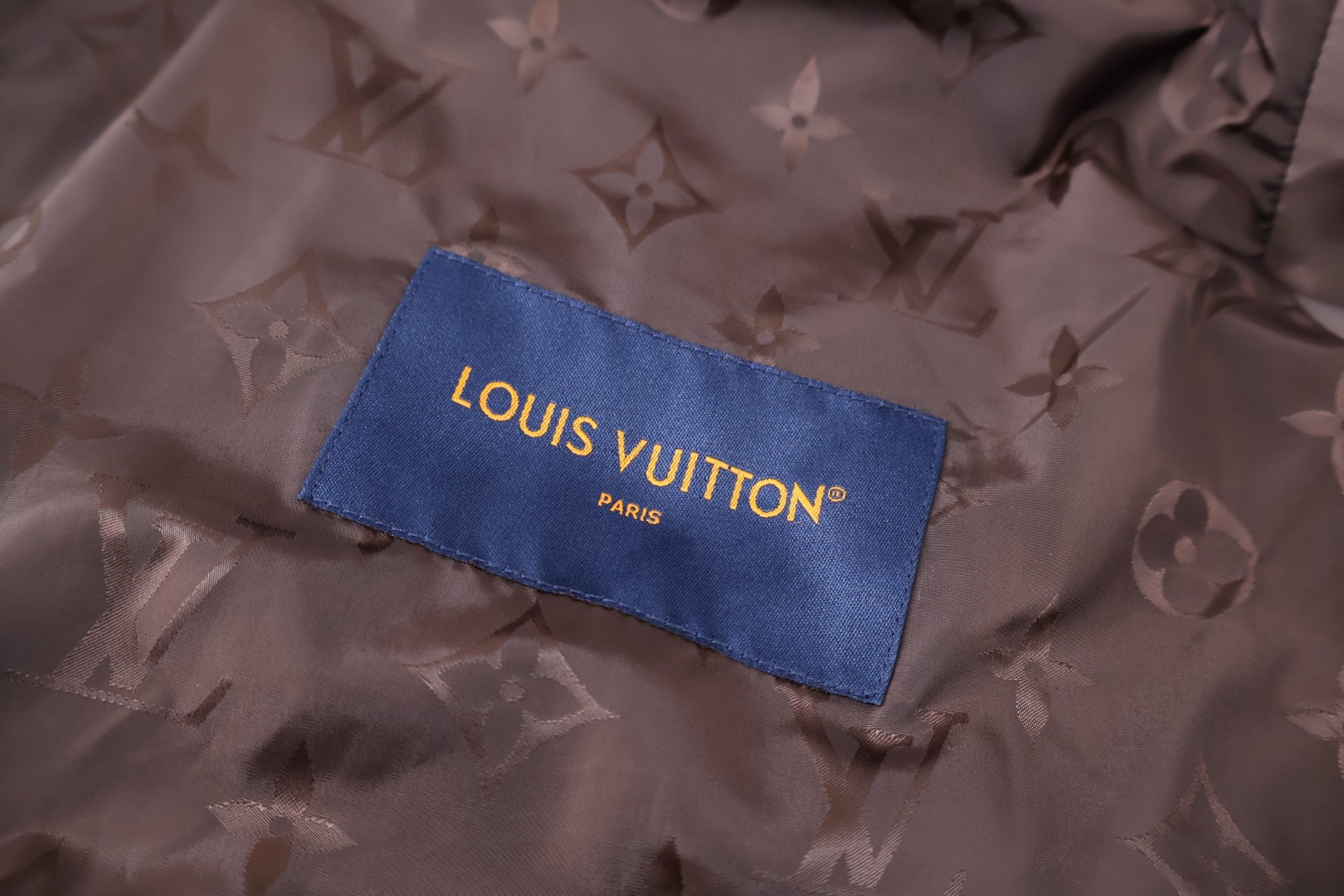 LOUIS VUITTON 路易威登 刺绣字母羊羔毛外套 夹克 保暖 棕色 B5 1AJTU1