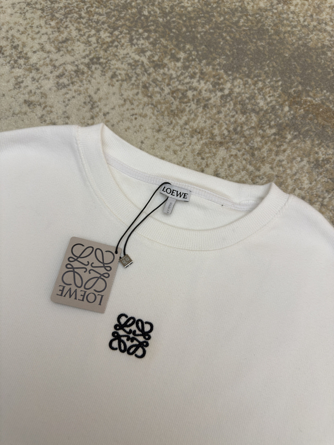 LOEWE 罗意威 胸口刺绣logo长袖T恤 打底衫 灰色 白色 黑色 A5 H526Y22XAZ-1440