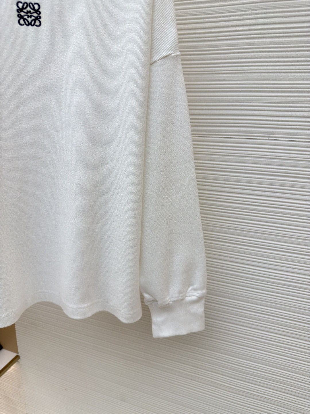 LOEWE 罗意威 胸口刺绣logo长袖T恤 打底衫 灰色 白色 黑色 A5 H526Y22XAZ-1440