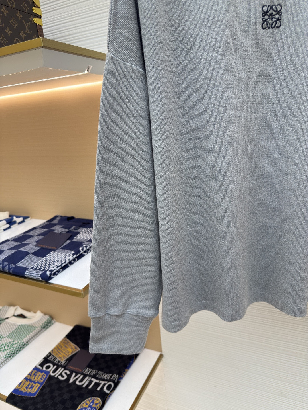 LOEWE 罗意威 胸口刺绣logo长袖T恤 打底衫 灰色 白色 黑色 A5 H526Y22XAZ-1440