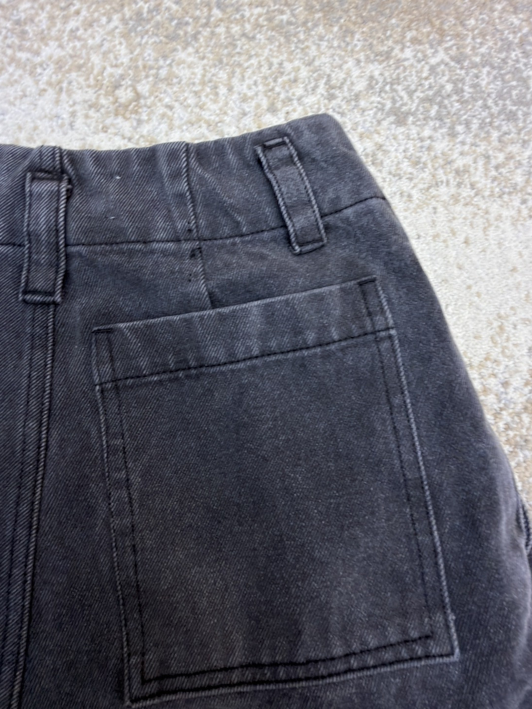 Loewe 罗意威 皮革贴片宽松牛仔裤 长裤 裤子 黑色 B0 H526Y11WAJ-1100