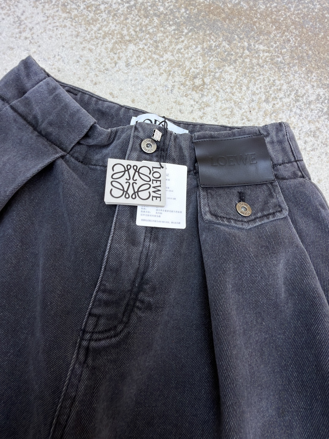 Loewe 罗意威 皮革贴片宽松牛仔裤 长裤 裤子 黑色 B0 H526Y11WAJ-1100