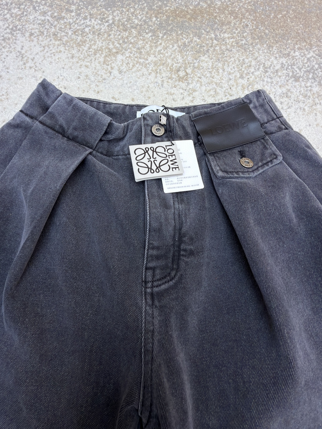 Loewe 罗意威 皮革贴片宽松牛仔裤 长裤 裤子 黑色 B0 H526Y11WAJ-1100