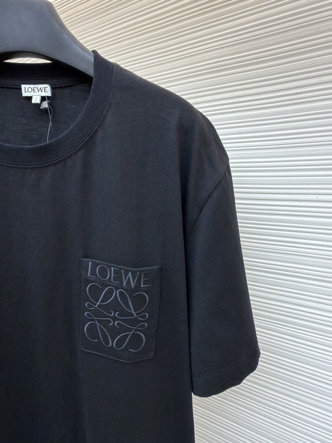 Loewe 口袋刺绣圆领短袖 T恤 夏季 白色 黑色 A2 H526Y22XBC-2100