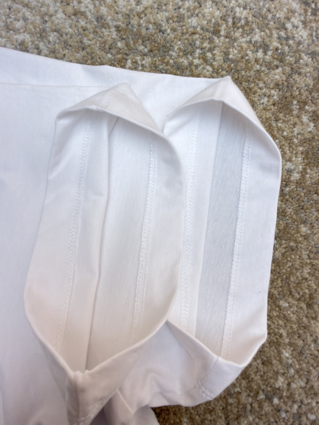 Loewe 口袋刺绣圆领短袖 T恤 夏季 白色 黑色 A2 H526Y22XBC-2100