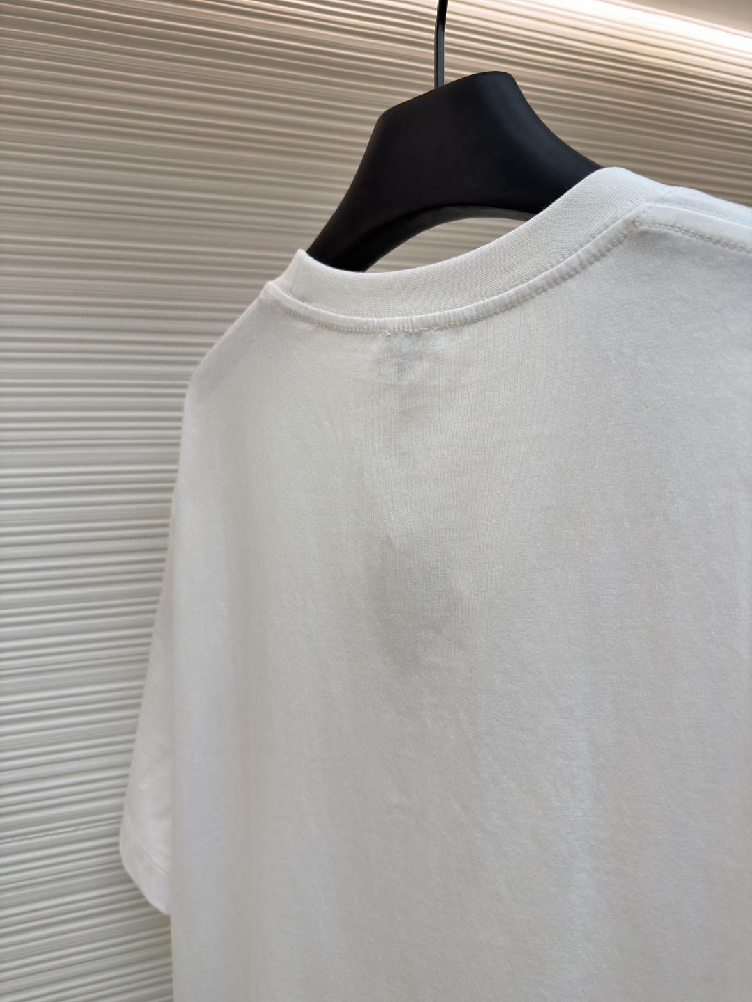 Loewe 口袋刺绣圆领短袖 T恤 夏季 白色 黑色 A2 H526Y22XBC-2100