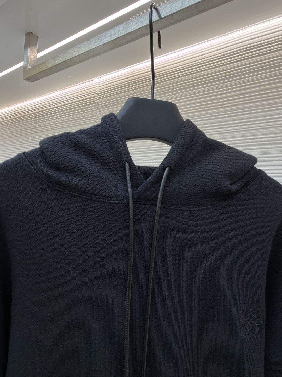 LOEWE 罗意威 皮革抽绳刺绣logo连帽卫衣 长袖 灰色 黑色 A7 H526Y25X53-1440