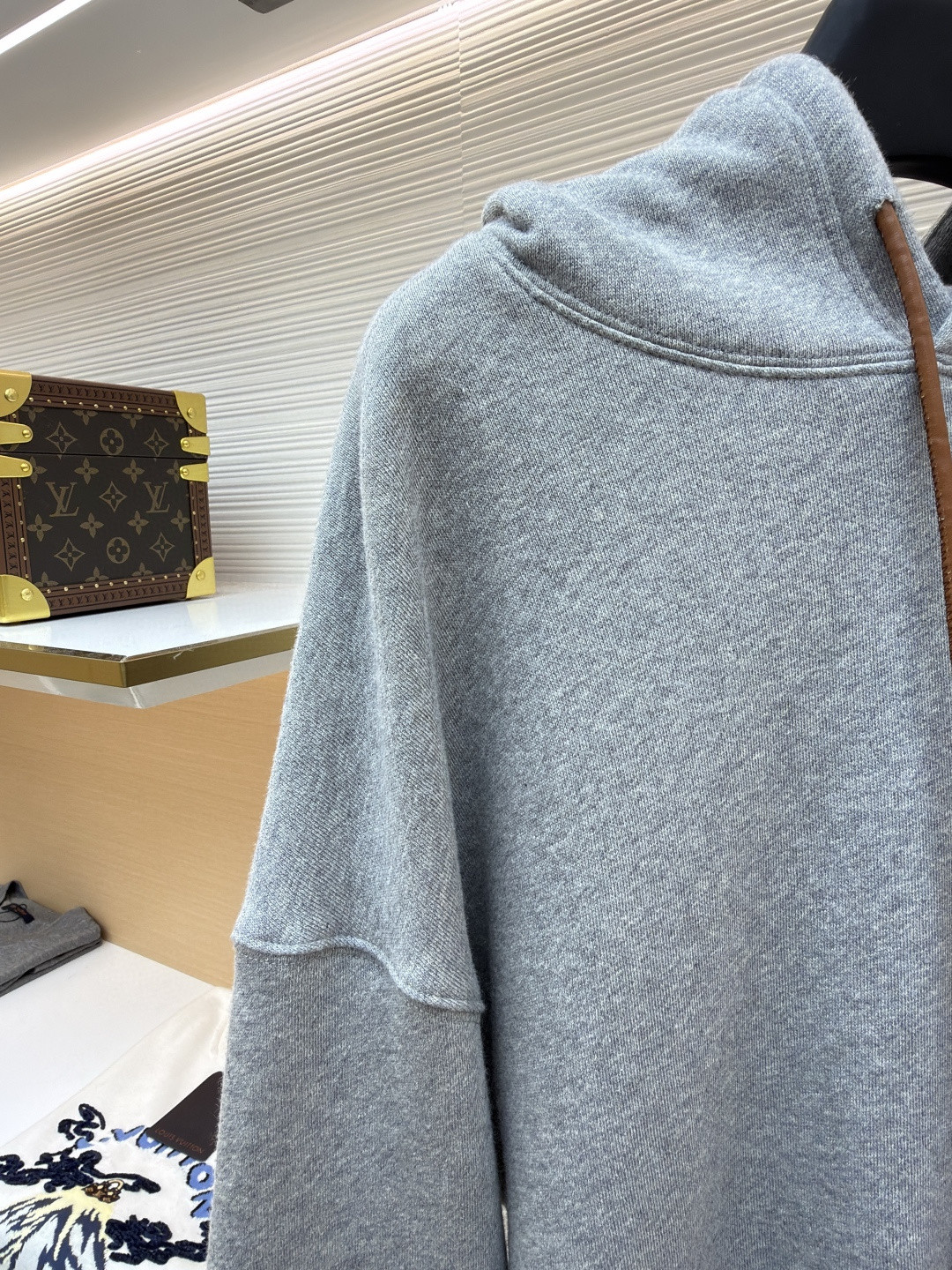 LOEWE 罗意威 皮革抽绳刺绣logo连帽卫衣 长袖 灰色 黑色 A7 H526Y25X53-1440