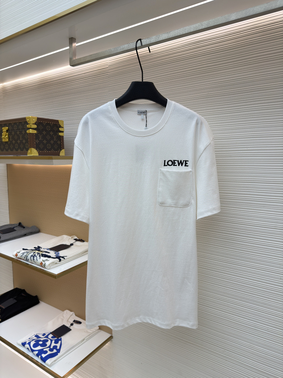 Loewe 贴袋刺绣圆领短袖 T恤 夏季 黑色 白色 橙色 A2 H526Y22XDE-2100