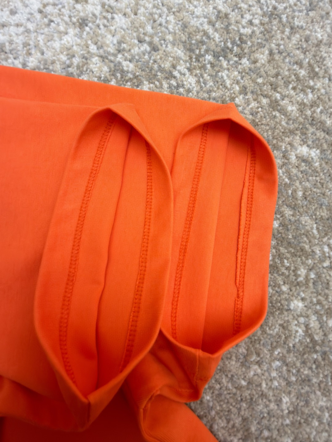 Loewe 贴袋刺绣圆领短袖 T恤 夏季 黑色 白色 橙色 A2 H526Y22XDE-2100