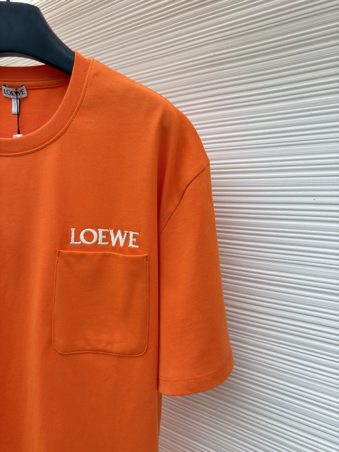 Loewe 贴袋刺绣圆领短袖 T恤 夏季 黑色 白色 橙色 A2 H526Y22XDE-2100