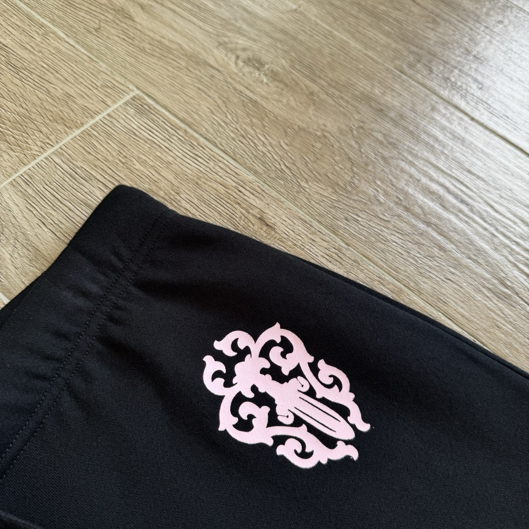 Chrome Hearts 克罗心 Deadly Doll 联名款 十字架美少女松紧腰直筒运动裤 抓绒 卫裤 休闲裤 长裤 裤子 黑色 CH-RM0607
