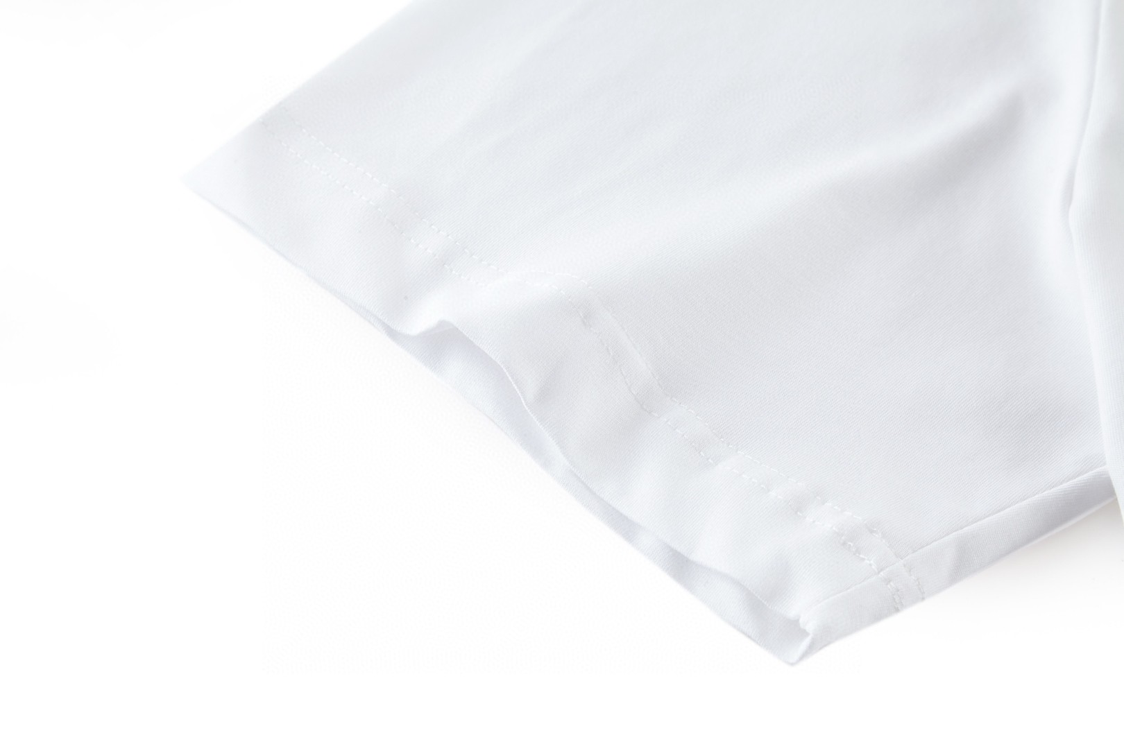 FENDI 芬迪 贴布刺绣烫钻标识T恤 短袖 套头 夏季 黑色 白色 A2 FY1319AW0WF0QA1