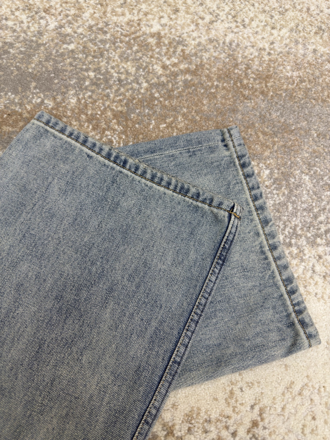 Acne Studios 脏脏泼墨破洞牛仔裤 长裤 裤子 蓝色 B0