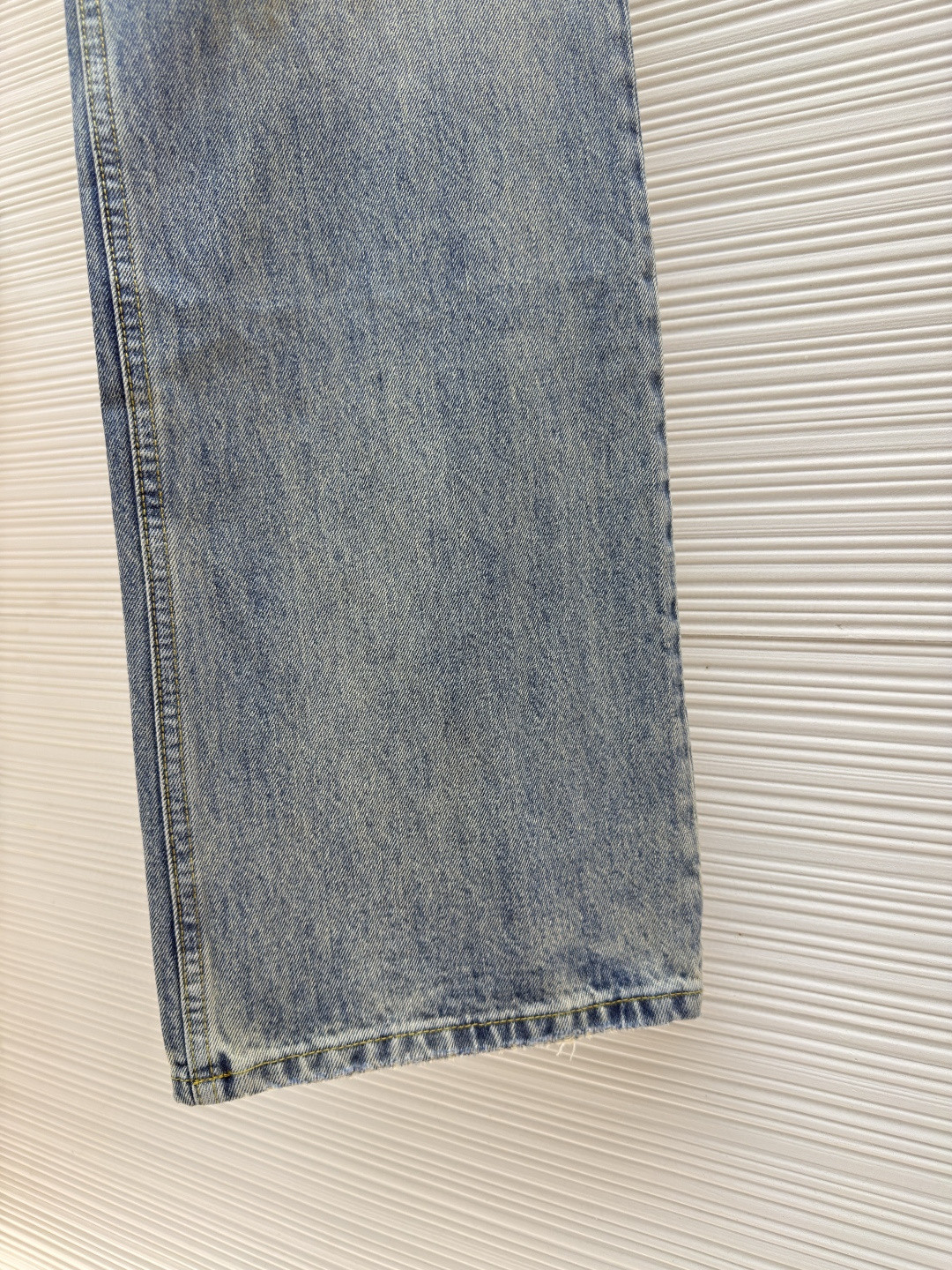 Acne Studios 做旧泼墨直筒牛仔裤 长裤 裤子 蓝色 B0