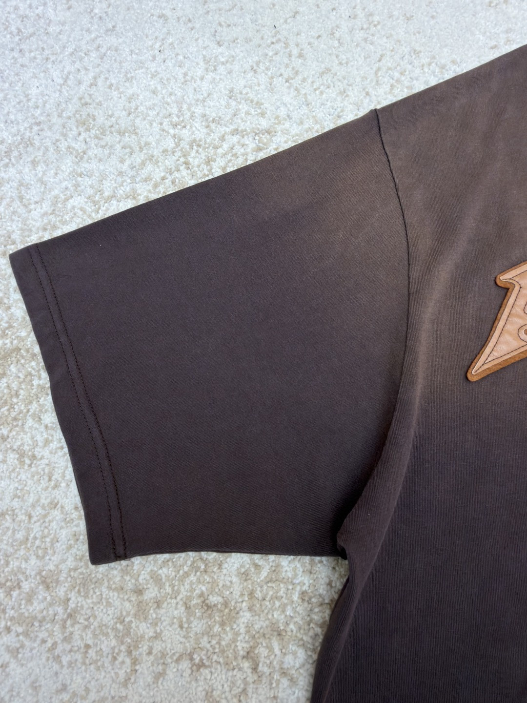 Acne Studios 贴皮徽标做旧T恤 短袖 棕色 白色 A2 CL0401-ADM