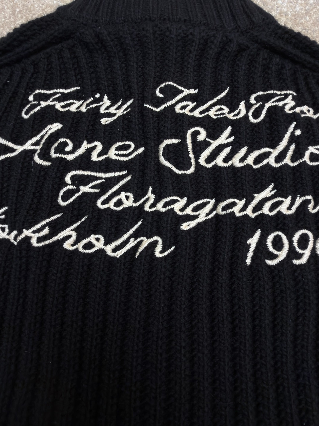 Acne Studios 后背刺绣字母logo拉链毛衣 针织衫 外套 长袖 黑色 B0