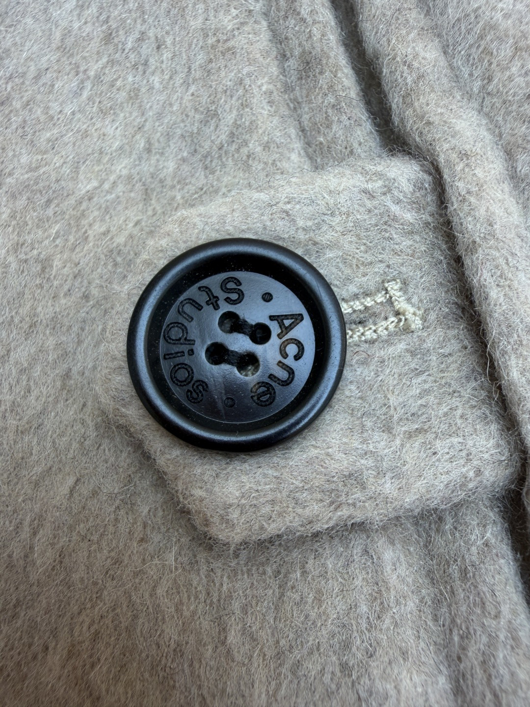 Acne Studios 翻领拉链落肩羊毛外套 夹克 长袖 燕麦色 黑色 C0 B90837-633