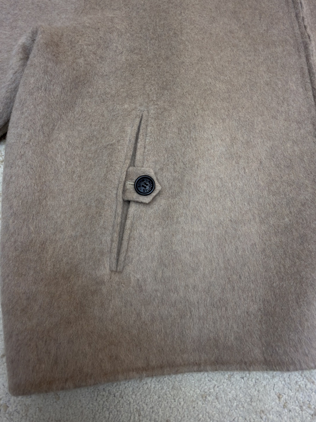 Acne Studios 翻领拉链落肩羊毛外套 夹克 长袖 燕麦色 黑色 C0 B90837-633