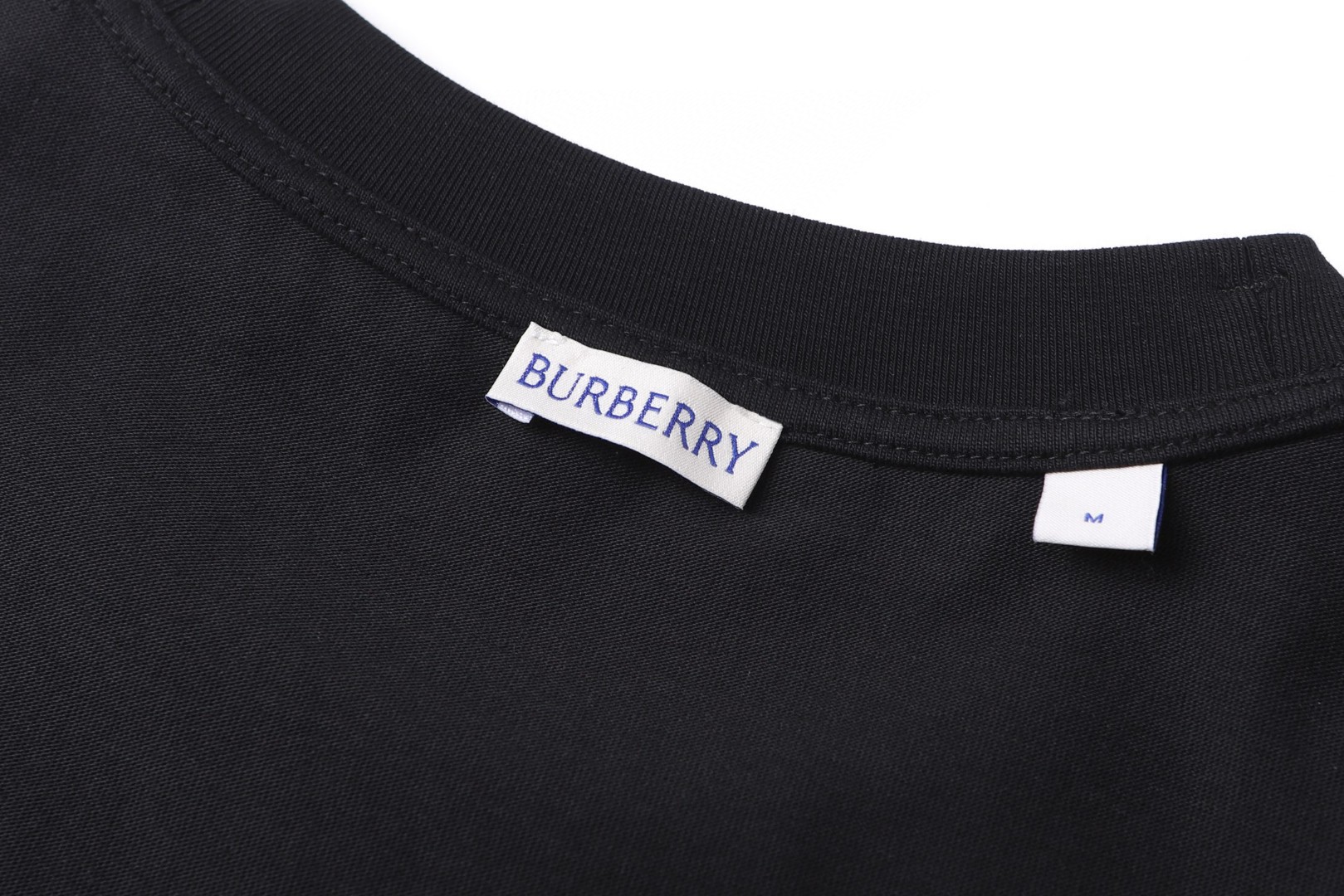 Burberry 巴宝莉 徽标字母logo印花 短袖 T恤 夏季 白色 黑色 A2