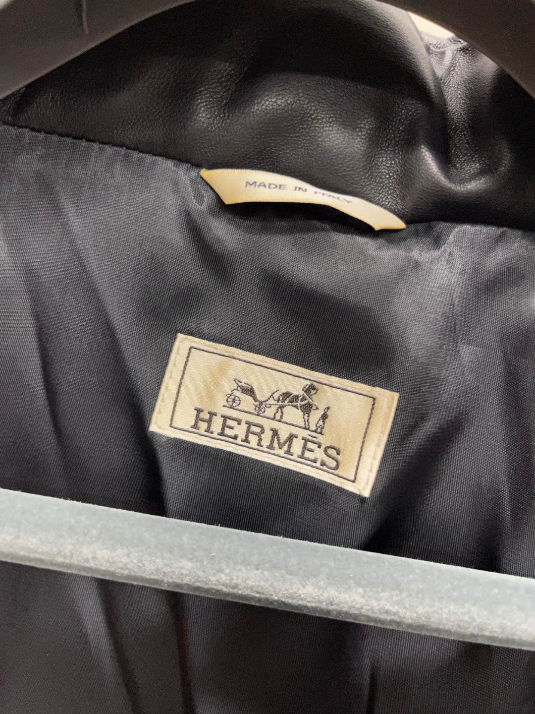 HERMES 爱马仕 连帽拉链真皮羽绒服 外套 夹克 保暖 长袖 黑色 咖色
