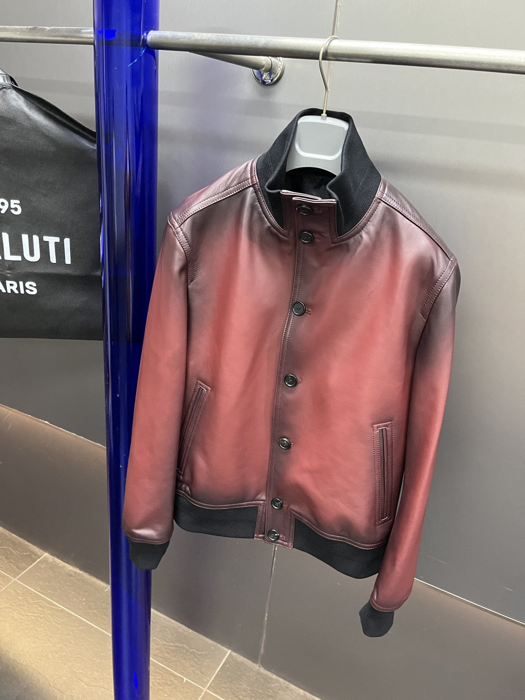 HERMES 爱马仕 立领皮夹克 外套 皮衣 长袖 黑色 灰色 酒红色