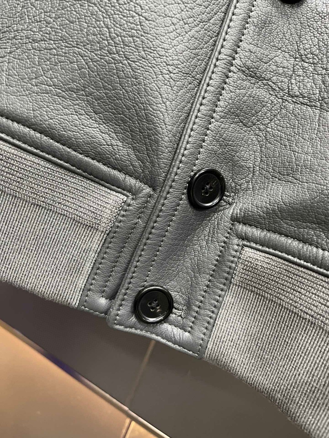 HERMES 爱马仕 立领皮夹克 外套 皮衣 长袖 黑色 灰色 酒红色