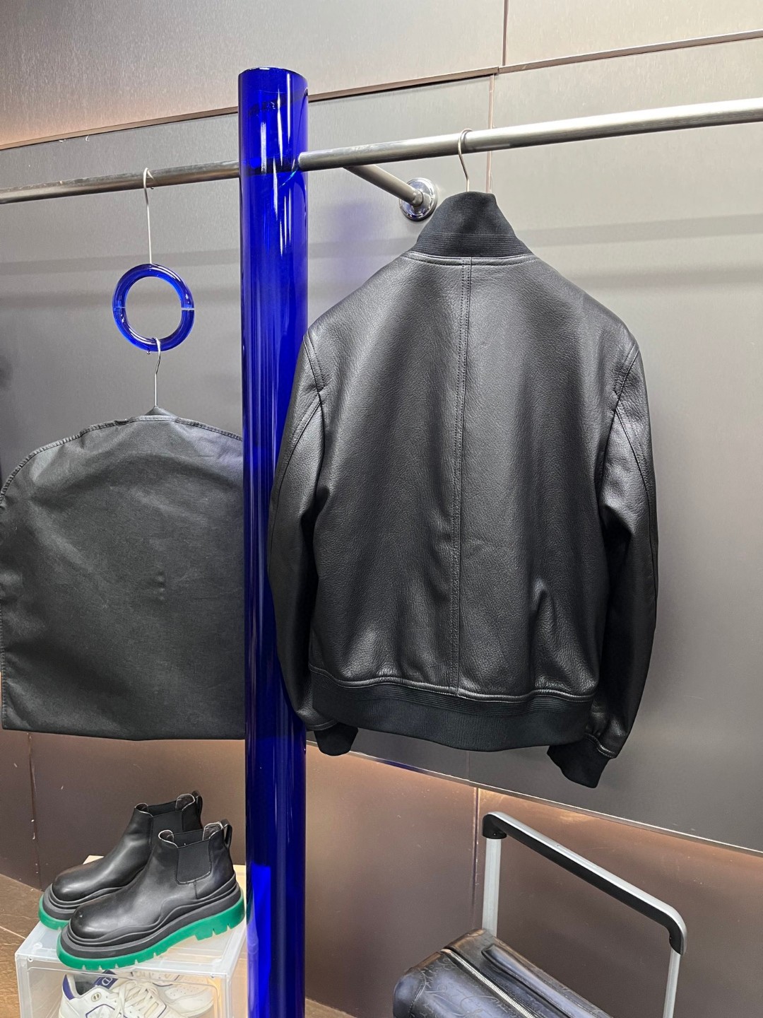 HERMES 爱马仕 立领皮夹克 外套 皮衣 长袖 黑色 灰色 酒红色