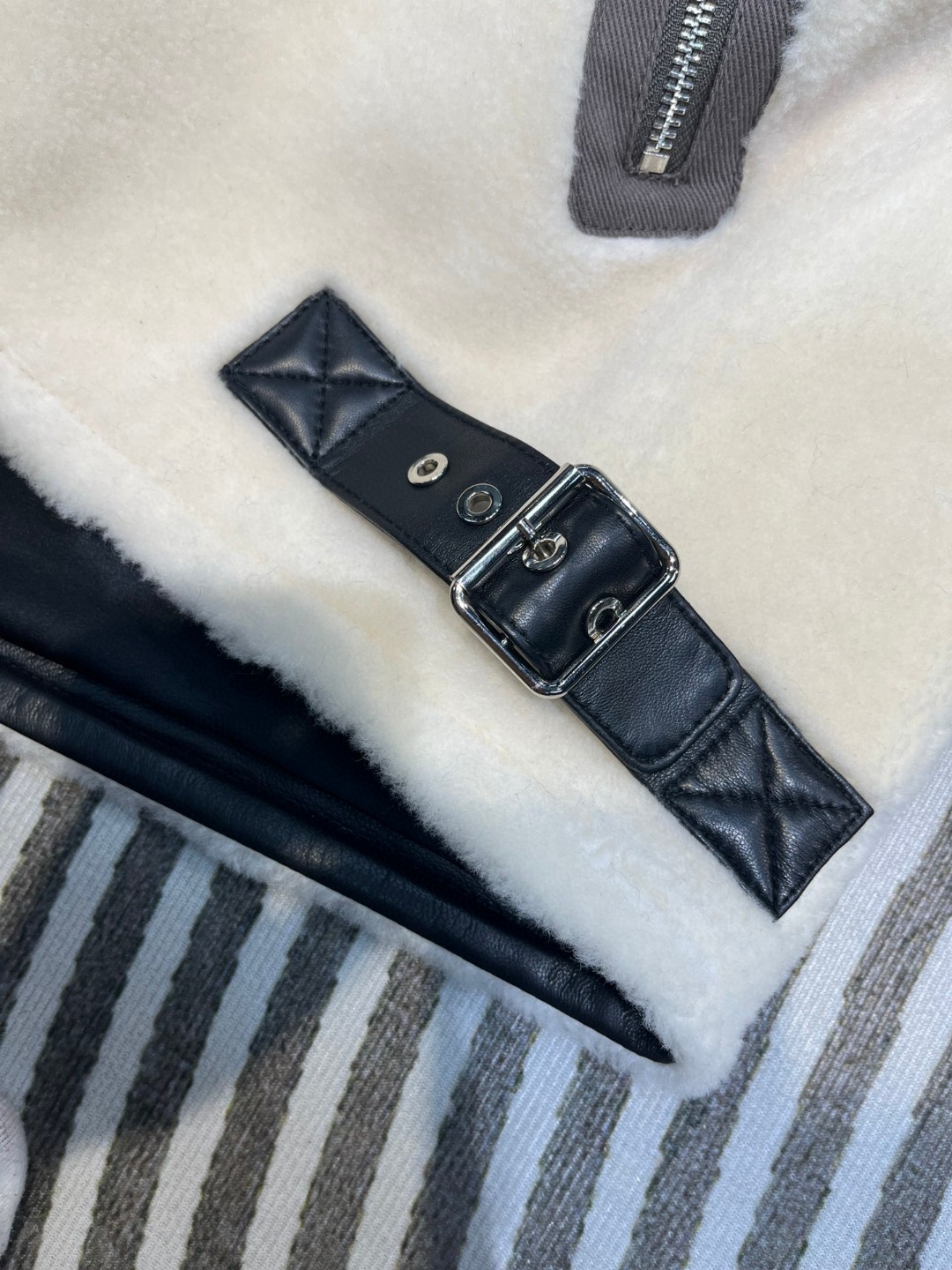 HERMES 爱马仕 拼色羊毛拉链马甲 外套 夹克 长袖 保暖 米白色