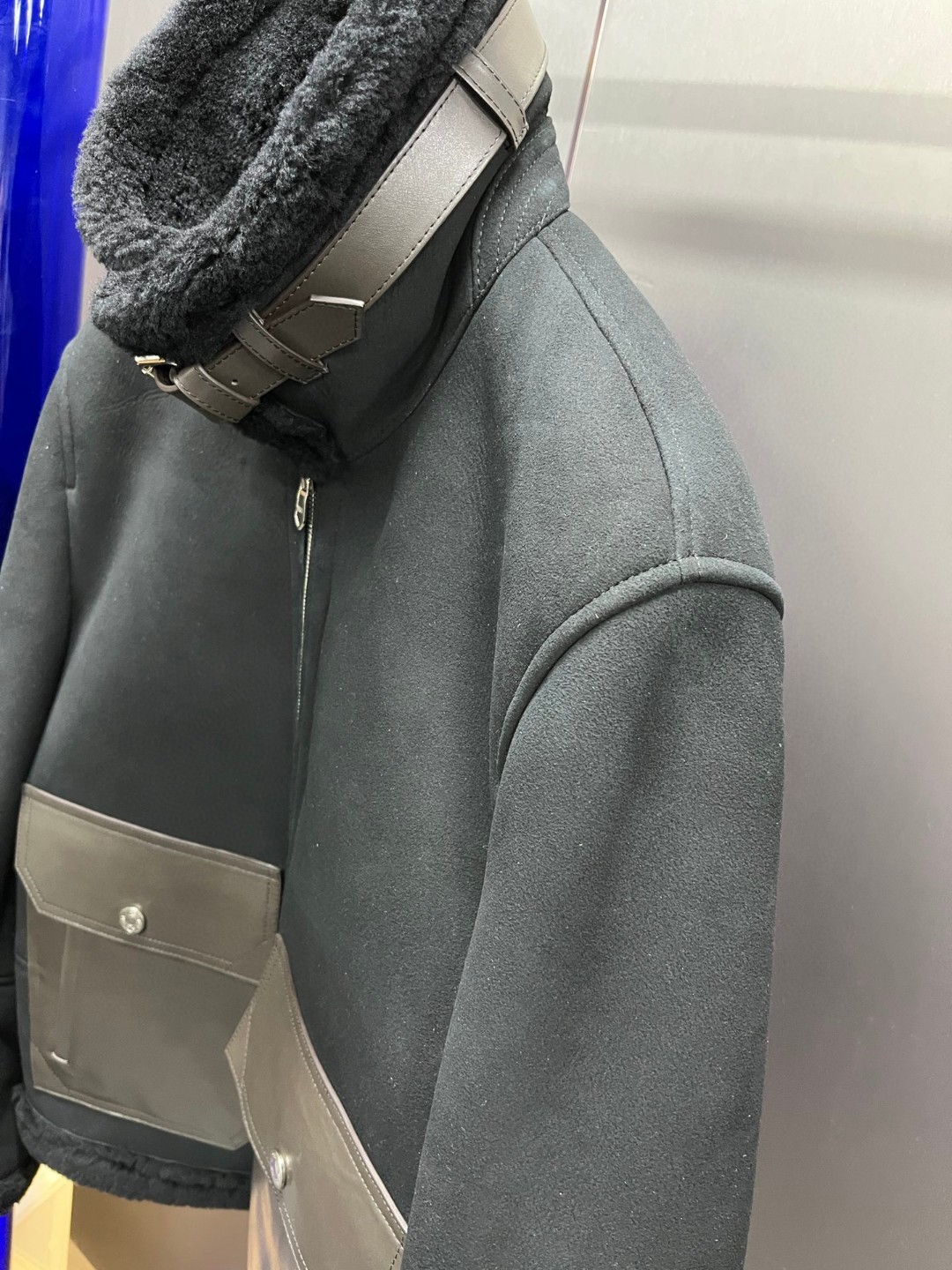 HERMES 爱马仕 皮毛一体拉链外套 夹克 皮衣 长袖 保暖 黑色 