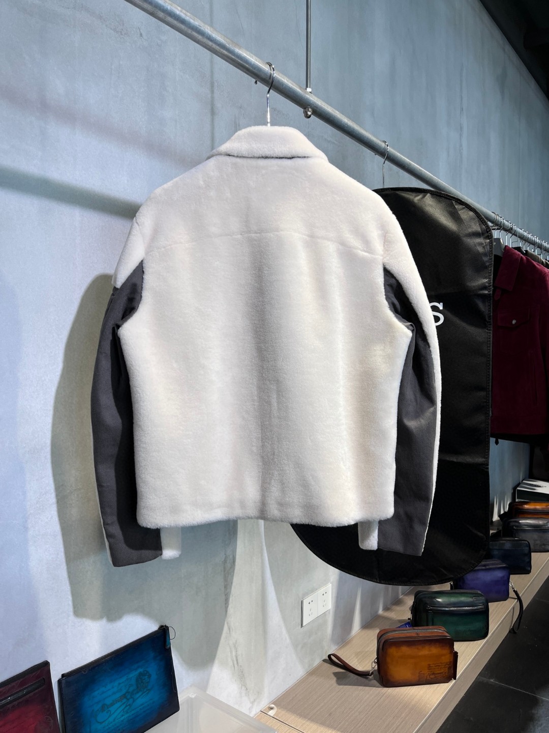 HERMES 爱马仕 羊剪绒拼接拉链外套 夹克 长袖 保暖 米白色