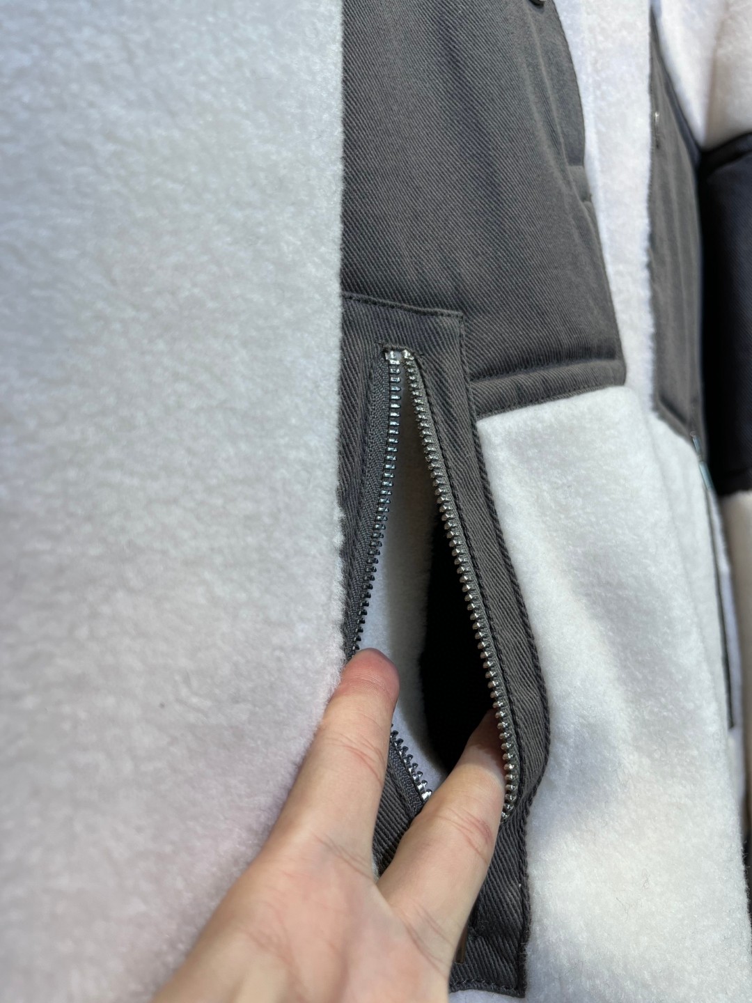 HERMES 爱马仕 羊剪绒拼接拉链外套 夹克 长袖 保暖 米白色