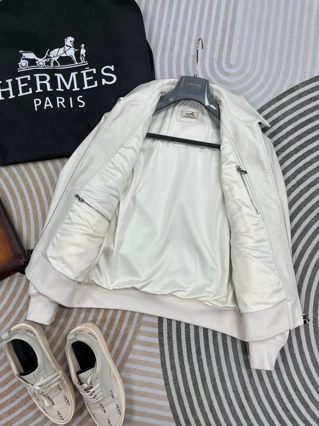 HERMES 爱马仕 羊皮拉链外套 皮衣 夹克 长袖 白色 棕色