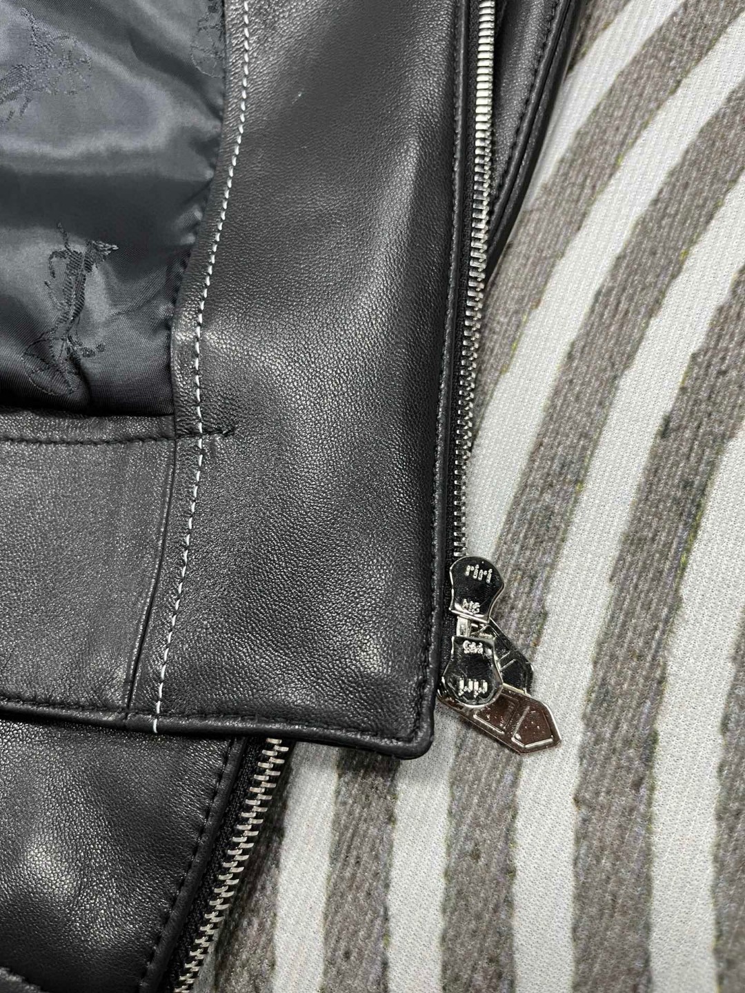 HERMES 爱马仕 羊皮拉链商务夹克 外套 皮衣 长袖 黑色 