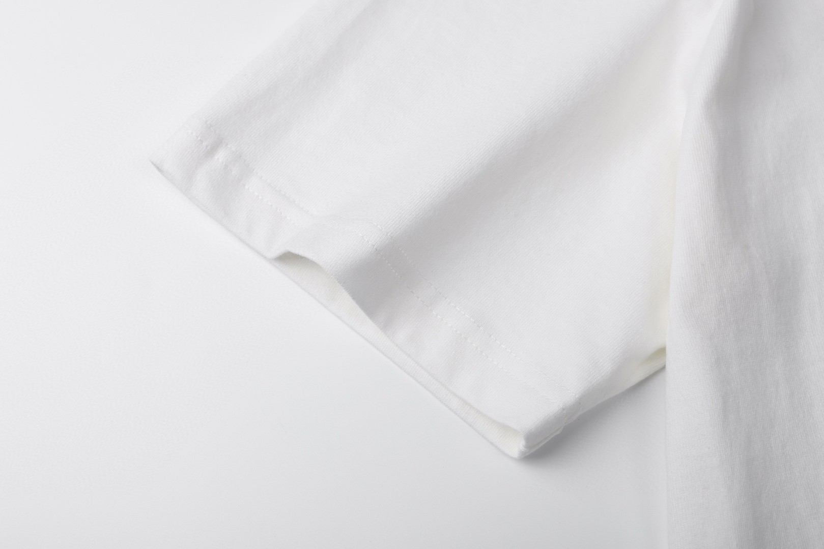 CELINE 赛琳 植绒字母印花 短袖 T恤 圆领 夏款 白色 A0