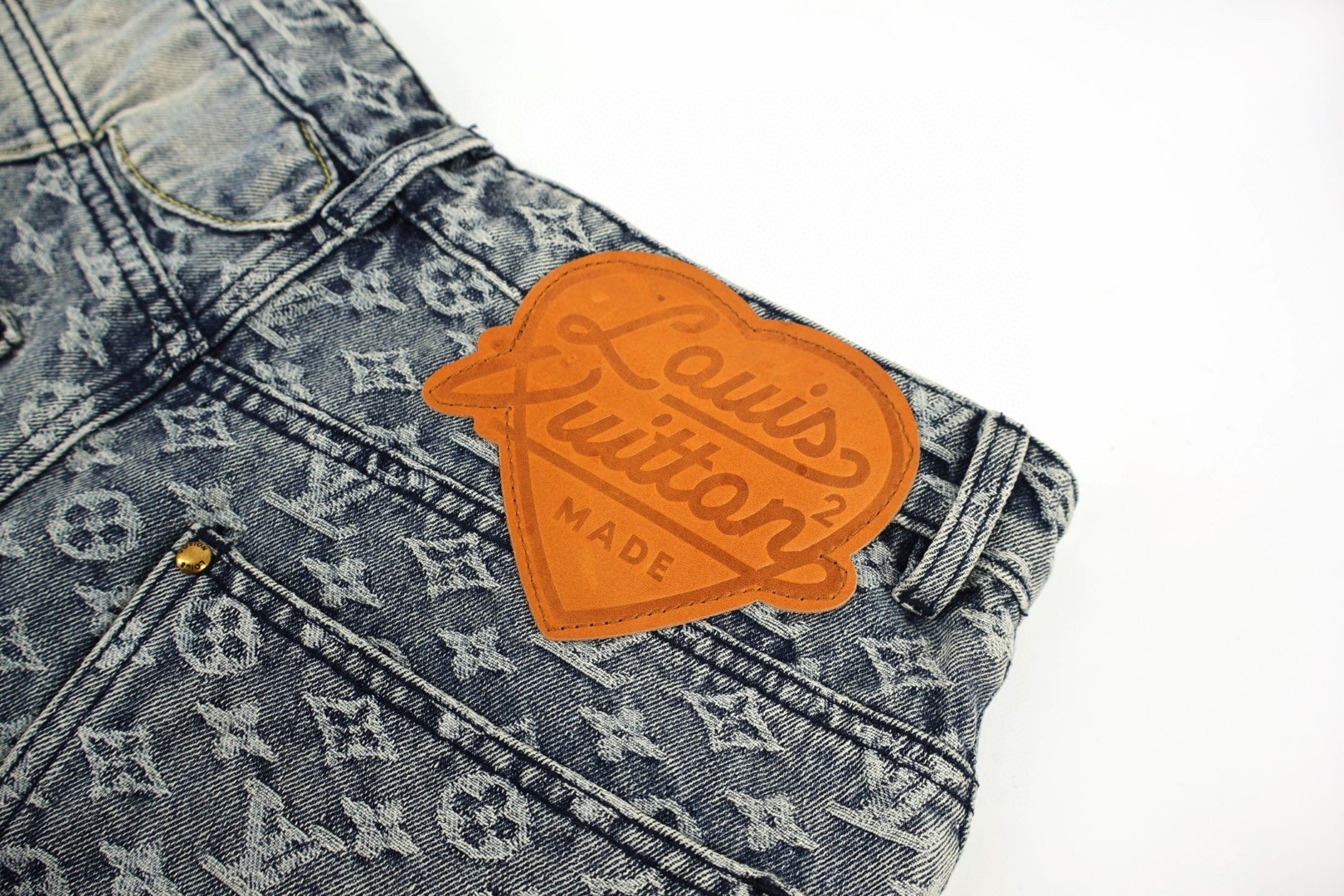 LOUIS VUITTON 路易威登 Nigo 联名款 拼接牛仔裤 裤子 长裤 蓝色 B5 1A9GGJ