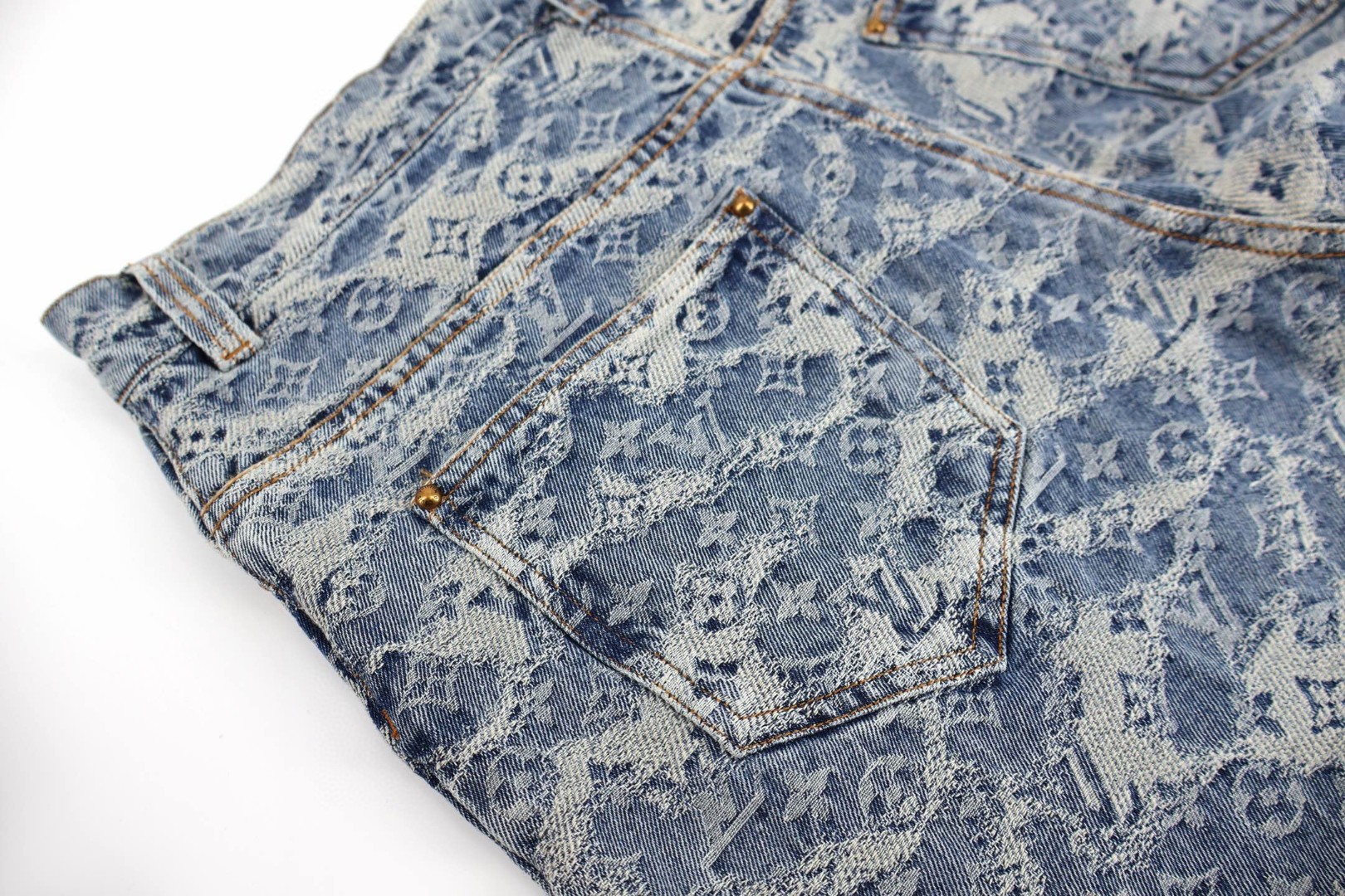 LOUIS VUITTON 路易威登 满印提花滑板牛仔裤 裤子 长裤 B0 1AJBJY