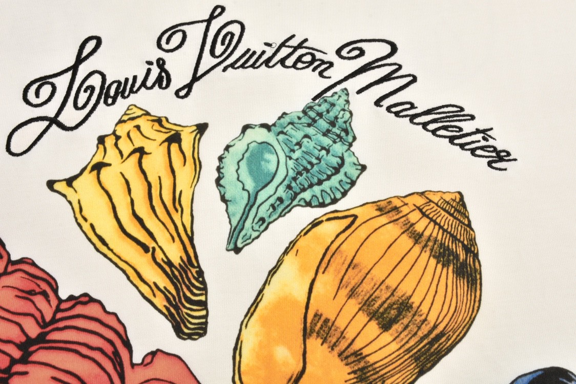 LOUIS VUITTON 路易威登 LV 海螺印花 夏季T恤 男女同款  短袖 米白 A0 1AFR48