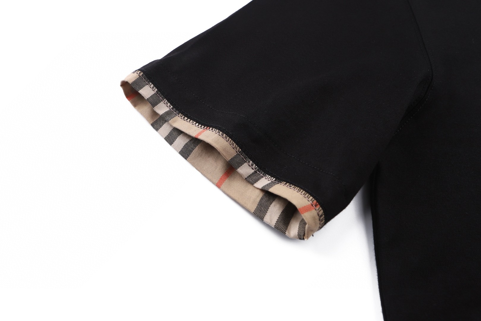 Burberry 巴宝莉 格纹拼色圆领短袖 T恤 夏季 白色 黑色 A0