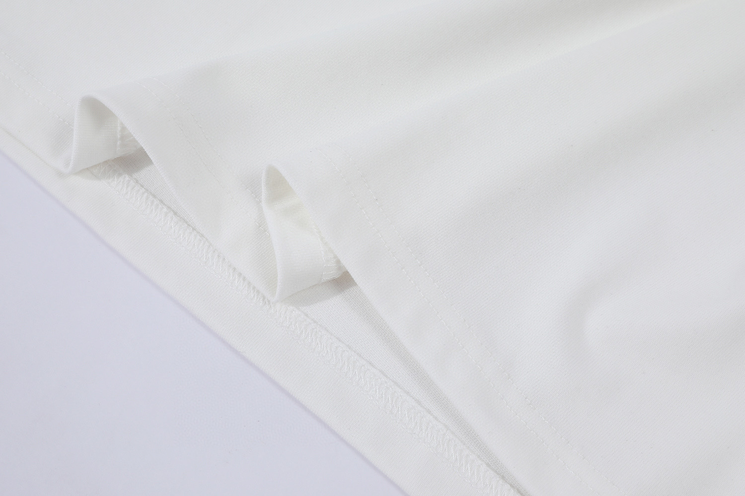 LOUIS VUITTON 路易威登 LV 和平鸽印花圆领T恤 夏季 短袖 白色 A0 1ABXR6