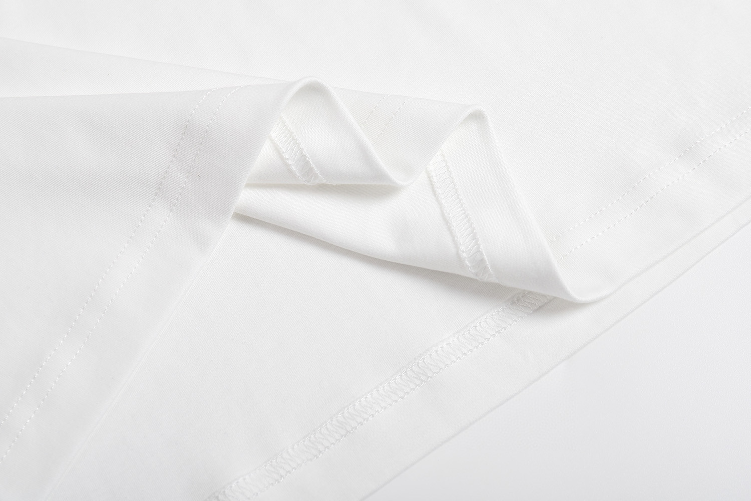 LOUIS VUITTON 路易威登 LV Nigo 联名款 字母logo印花 T恤 短袖 白色 A0 1AHW89