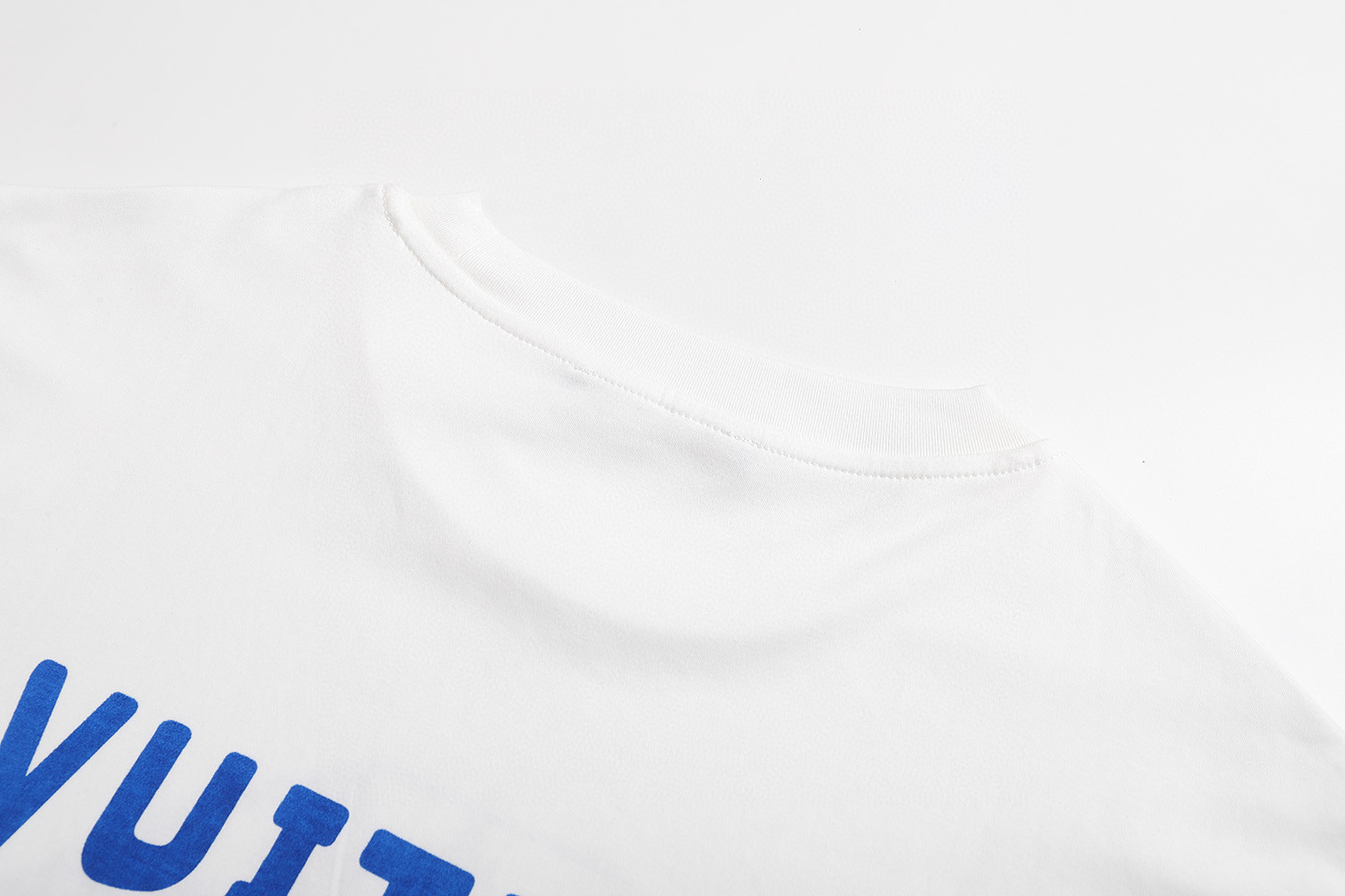 LOUIS VUITTON 路易威登 LV Nigo 联名款 字母logo印花 T恤 短袖 白色 A0 1AHW89