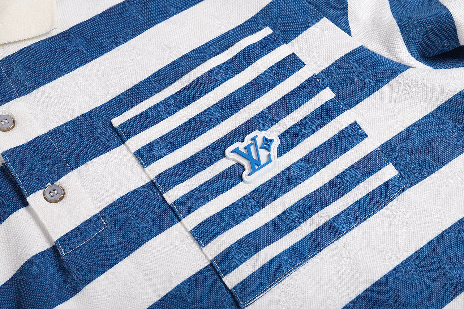 LOUIS VUITTON 路易威登 LV 海军蓝条纹马球polo衫 T恤 短袖 蓝白 A5 1AHWB4
