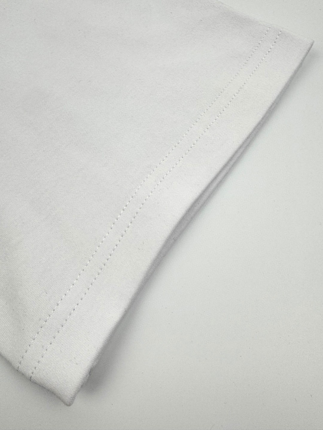 HERMES 爱马仕 皮革图案标识圆领短袖 T恤 夏款 黑色 白色 A0 H657800HA02