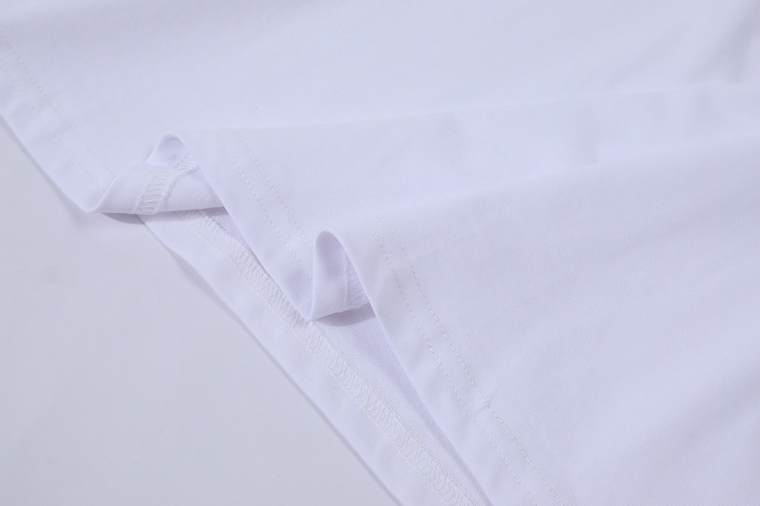 MIU MIU 刺绣徽标 圆领 休闲短袖 T恤 夏季 黑色 白色 A0