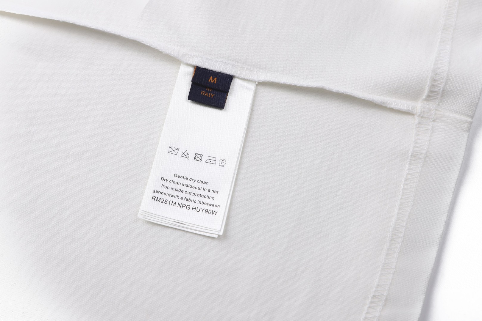 LOUIS VUITTON 路易威登 LV 蛇方格印花 圆领 夏季 T恤 短袖 白色 A0 1AJUD5