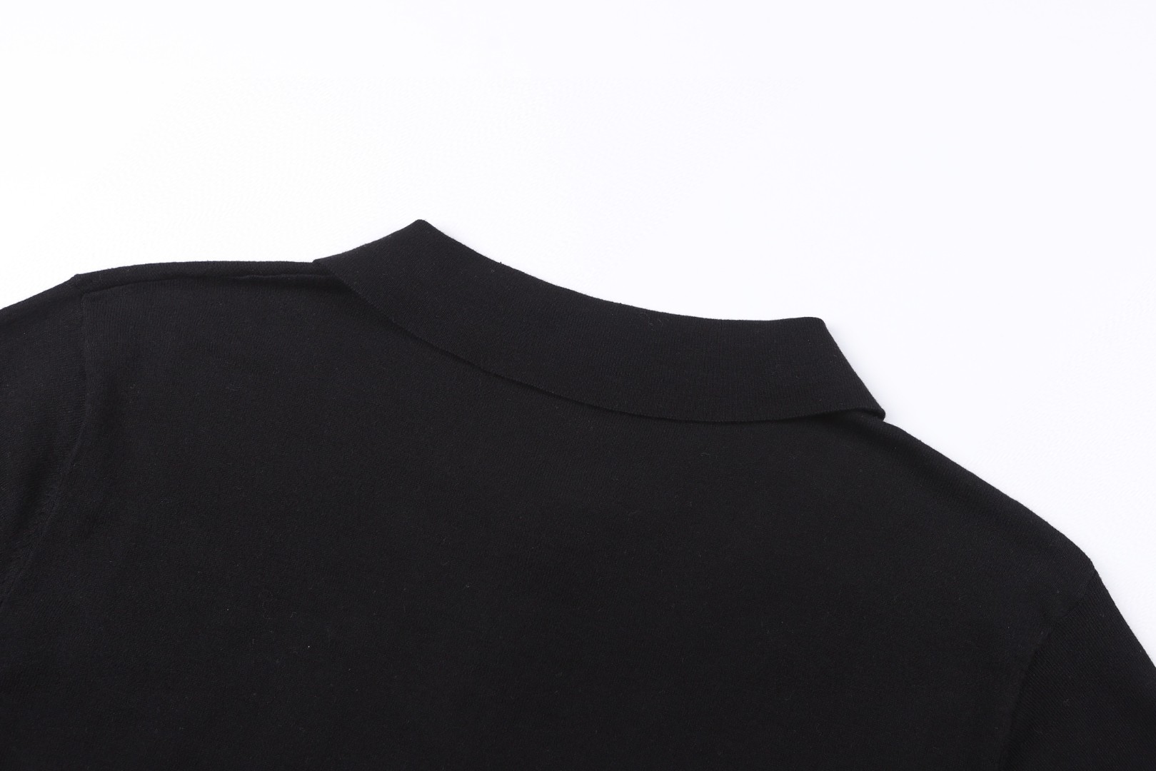 CELINE 赛琳 logo刺绣针织Polo衫 短袖 T恤 灰色 黑色 A5 2ADDT367Y-08GC