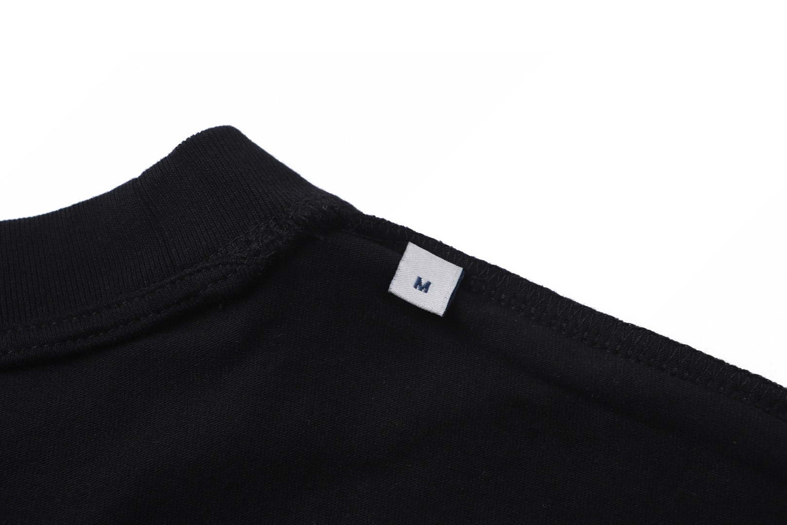 Moncler 蒙口 徽标植绒印花 圆领短袖 T恤 夏季 黑色 A0 K20918C0005789AZ9999