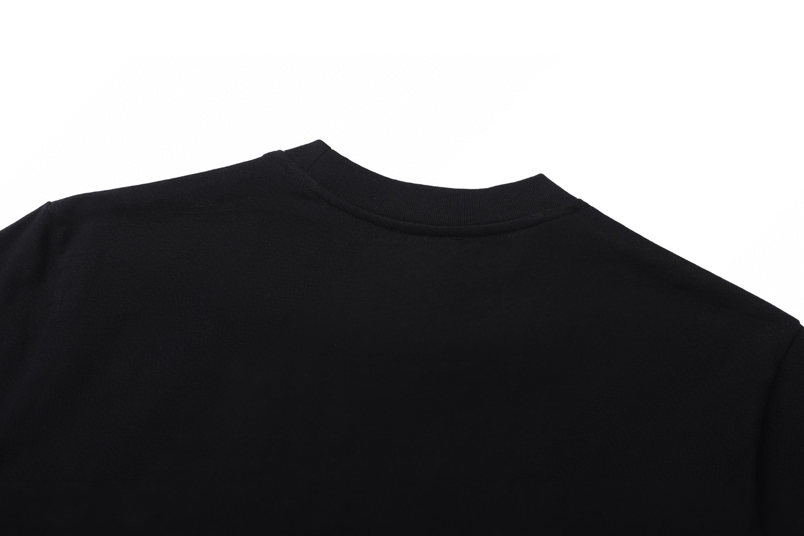 Moncler 蒙口 徽标植绒印花 圆领短袖 T恤 夏季 黑色 A0 K20918C0005789AZ9999